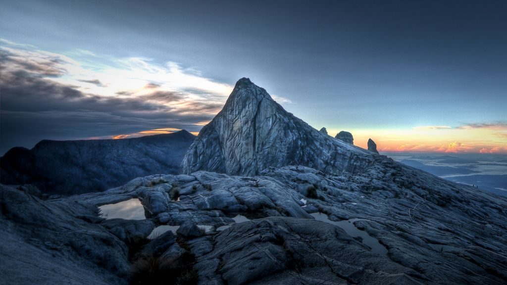 cropped-Mount-Kinabalu-scaled-1.jpeg